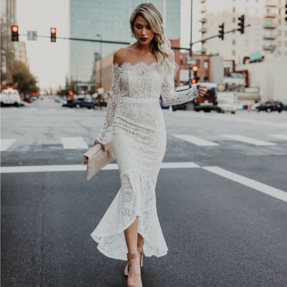 NWT Vici Elegant Lace Trumpet Dress